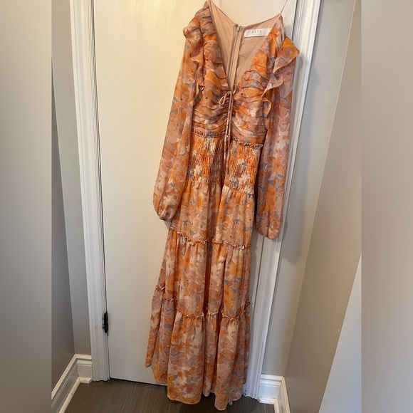 Eloraina Floral Tiered Midi Dress - Picture 6 of 9